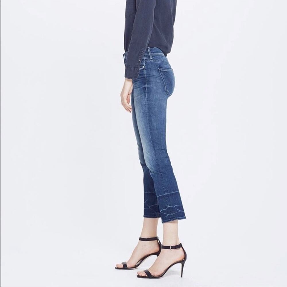 Mother The Button Insider Crop Growing Pains Dark Wash Jeans Size 25